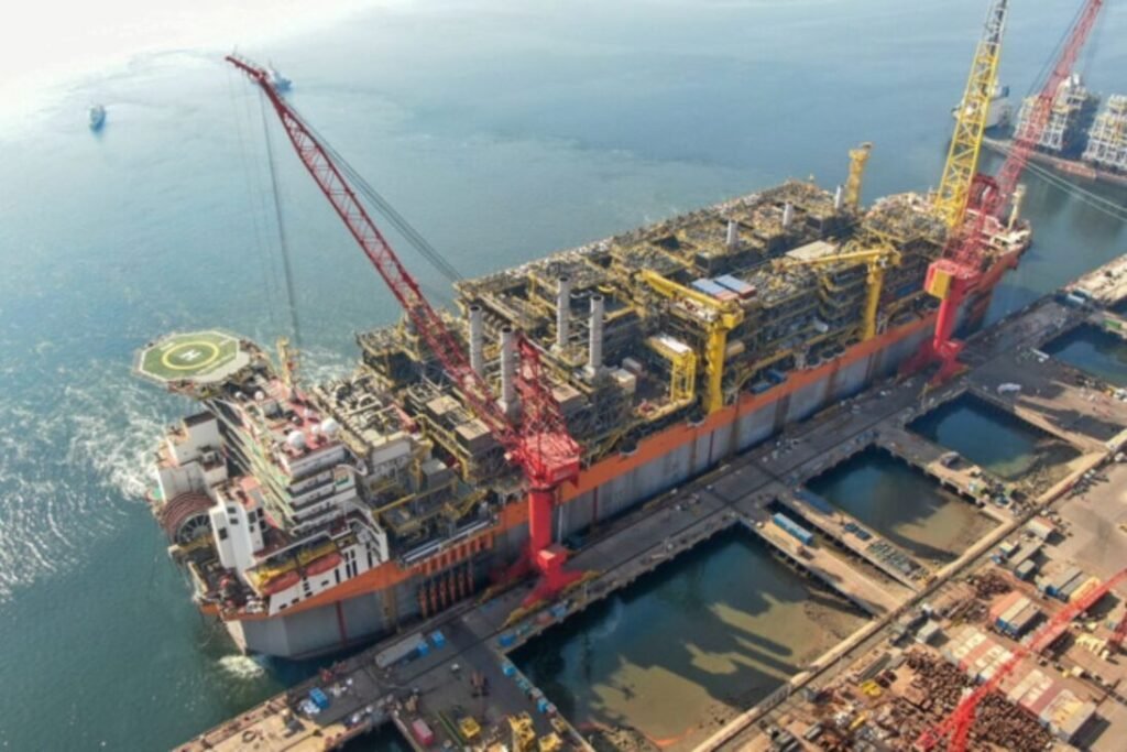 A China já é dona de 6% do petróleo brasileiro