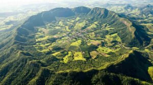 FIM DO MONOPÓLIO? TERRAS RARAS NO BRASIL