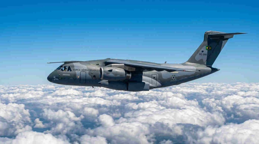 A VERDADE SOBRE OS EUA E O KC-390